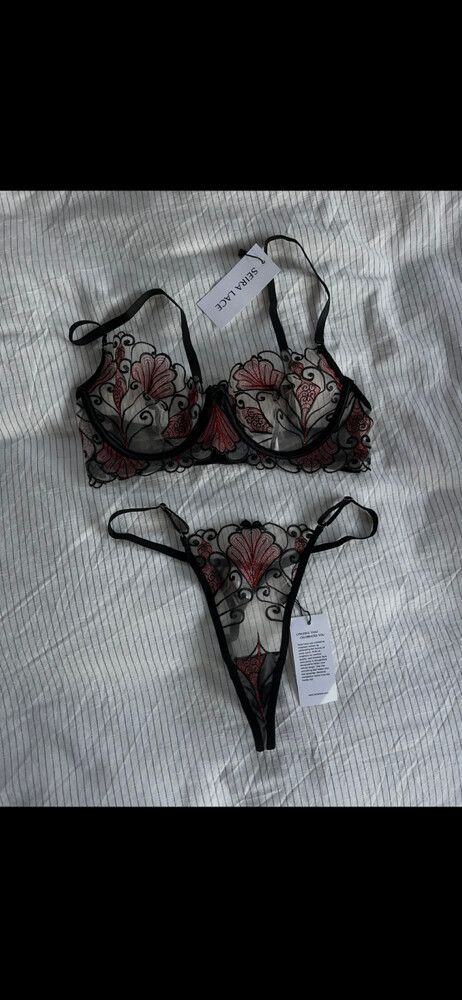 Seira Lace