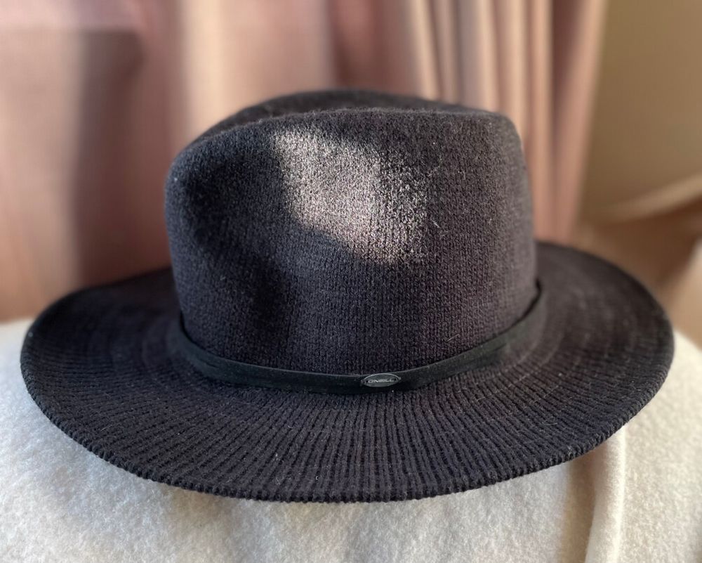 SALE: Packable Black Fedora