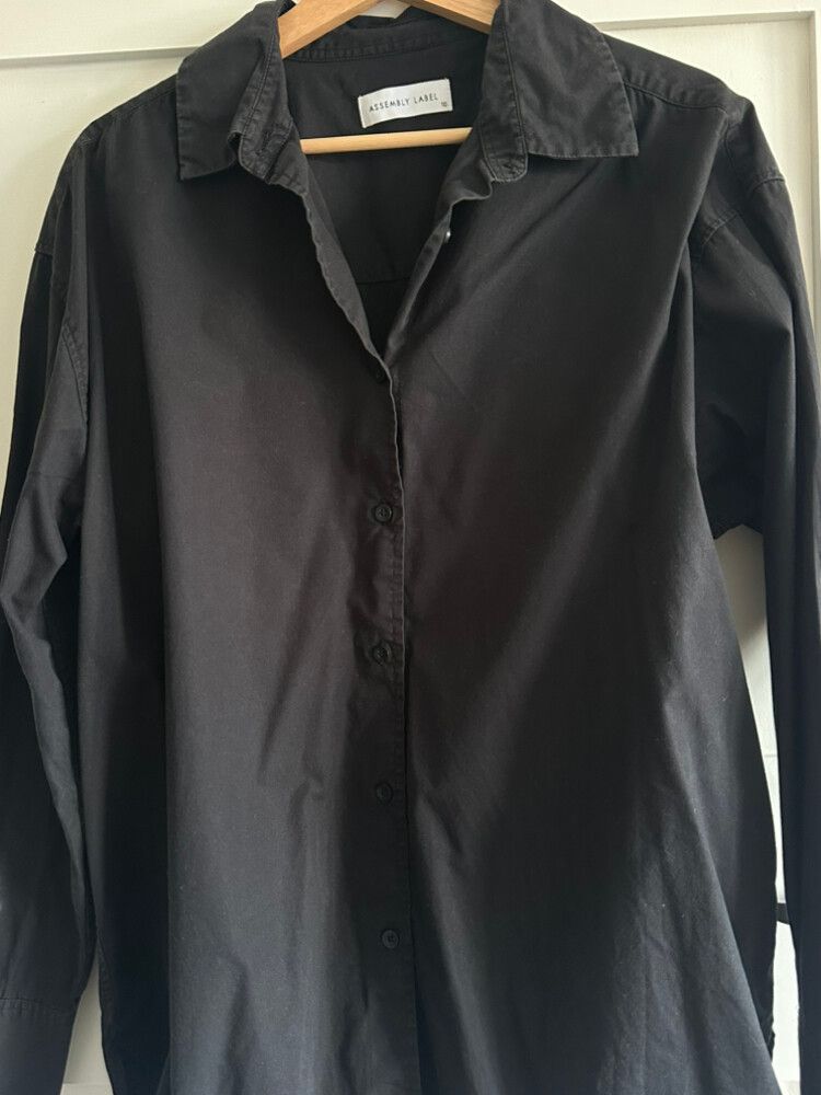 Assembly Label Black Long Sleeve Top