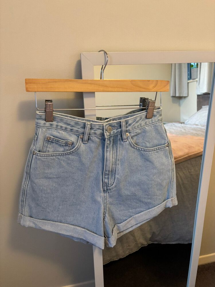 Assembly Label Shorts Light Wash