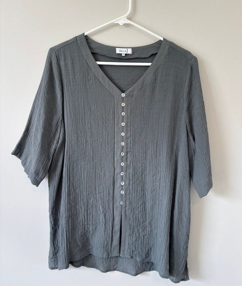 Ella J Short Sleeve Blouse