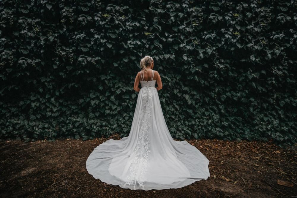 Ivory/white Wedding Dress