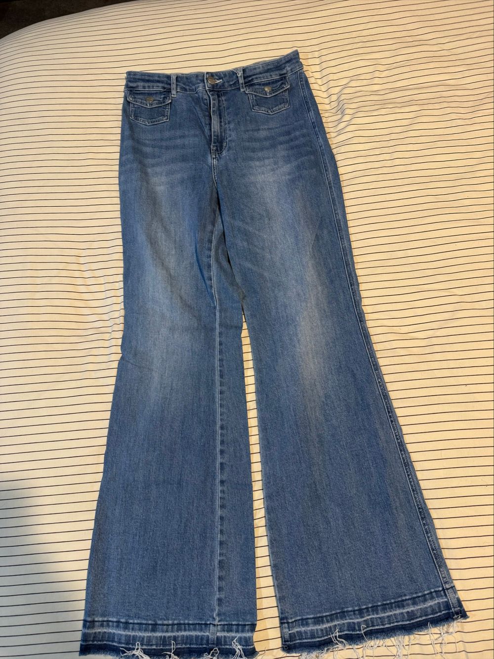 Decjuba Wide Leg Jeans
