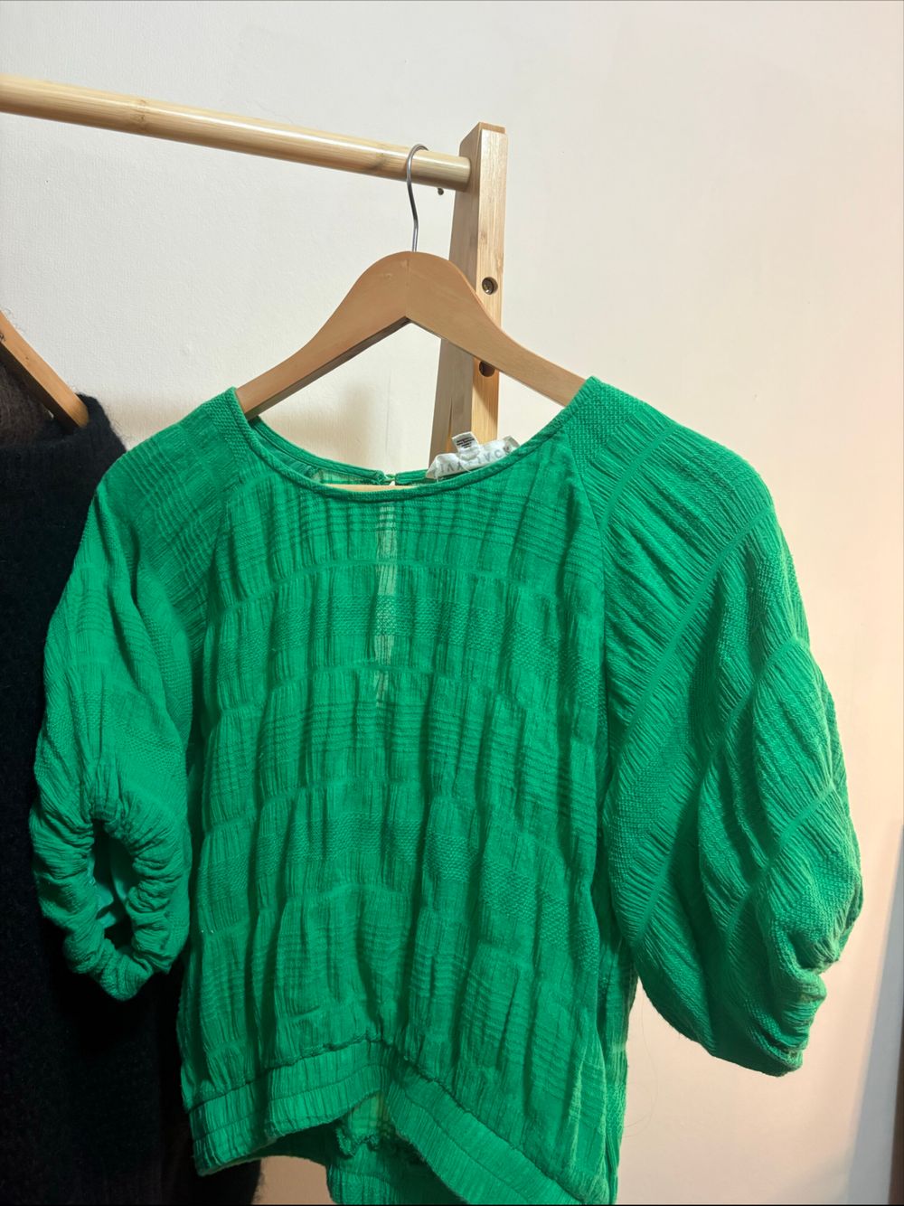 Ivy + Jack Green Textured Blouse