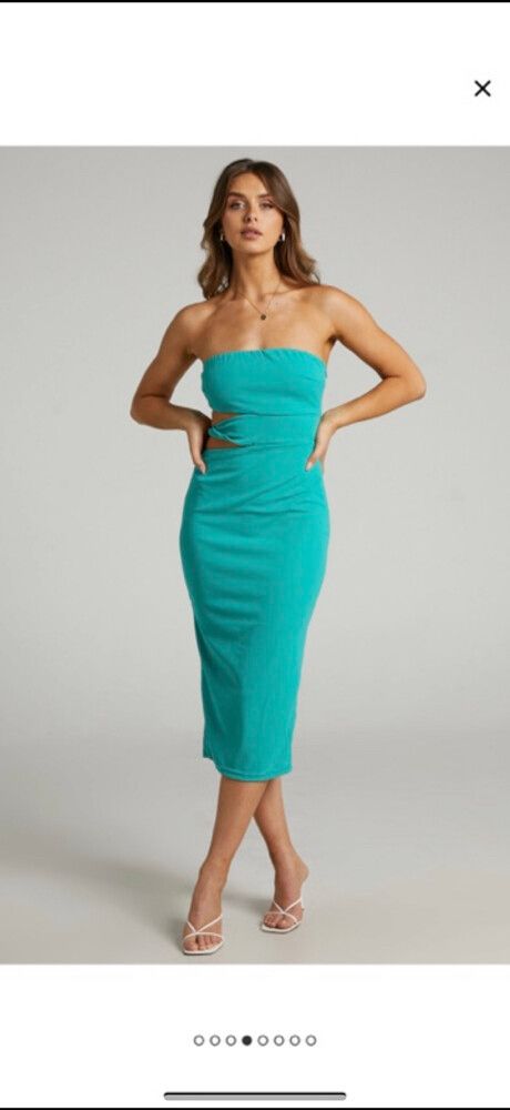 Showpo - Strapless Blue Midi Formal Dress on Designer Wardrobe Showpo - Strapless Blue Midi Formal Dress on Designer Wardrobe