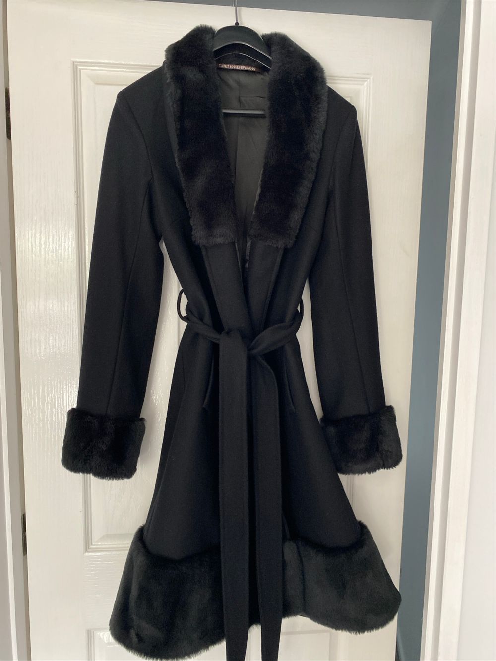 Knuefermann Coat