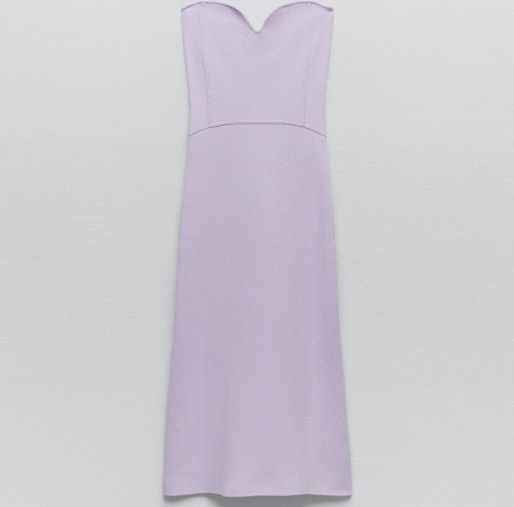 Knit dress With Sweetheart Neckline