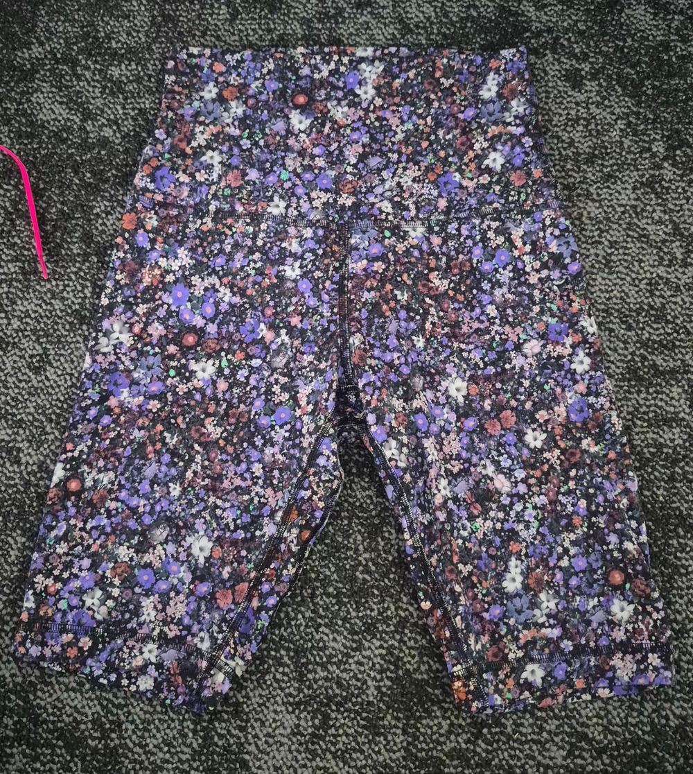 Floral bike shorts Lululemon