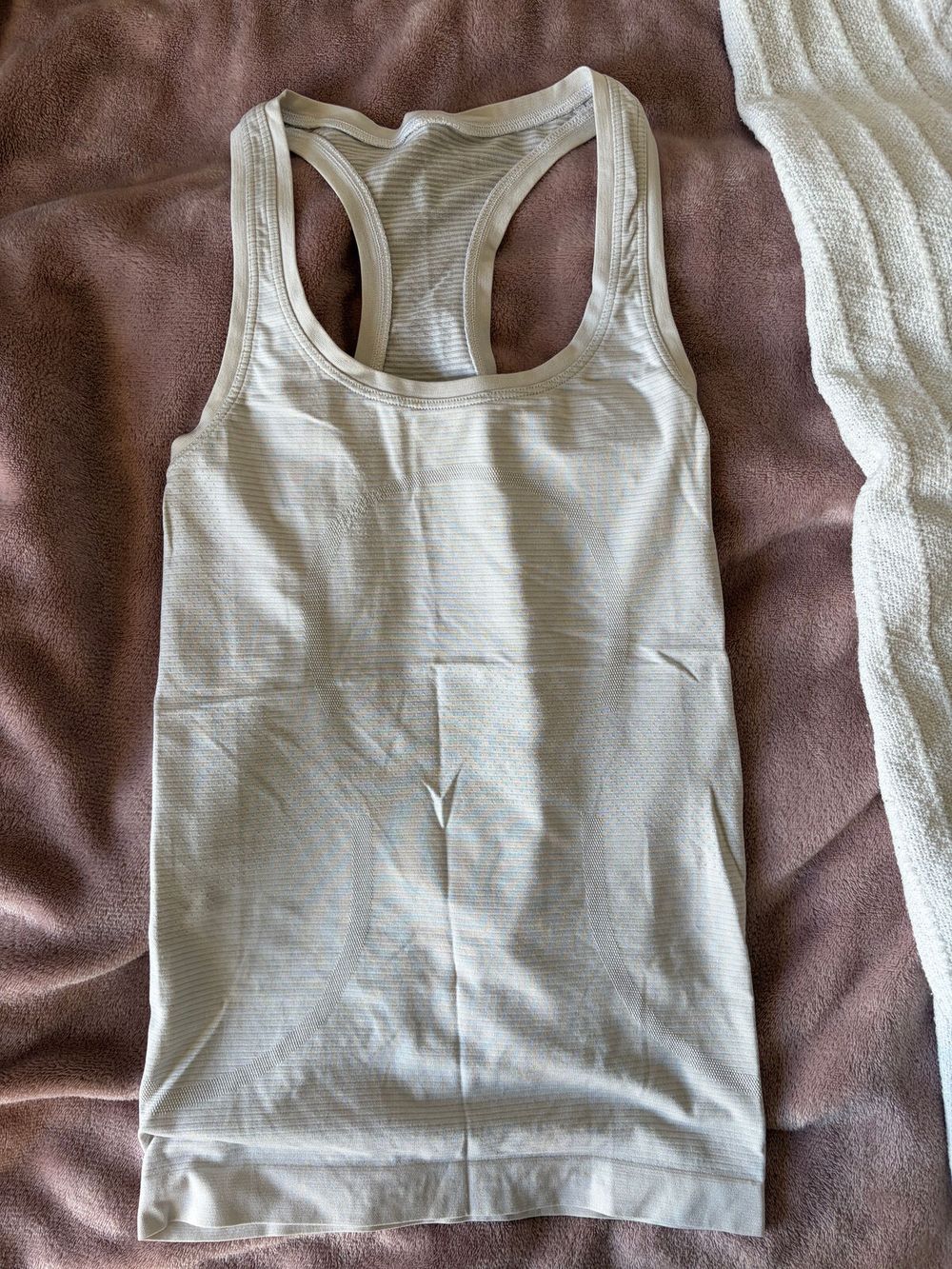 Lululemon White tank