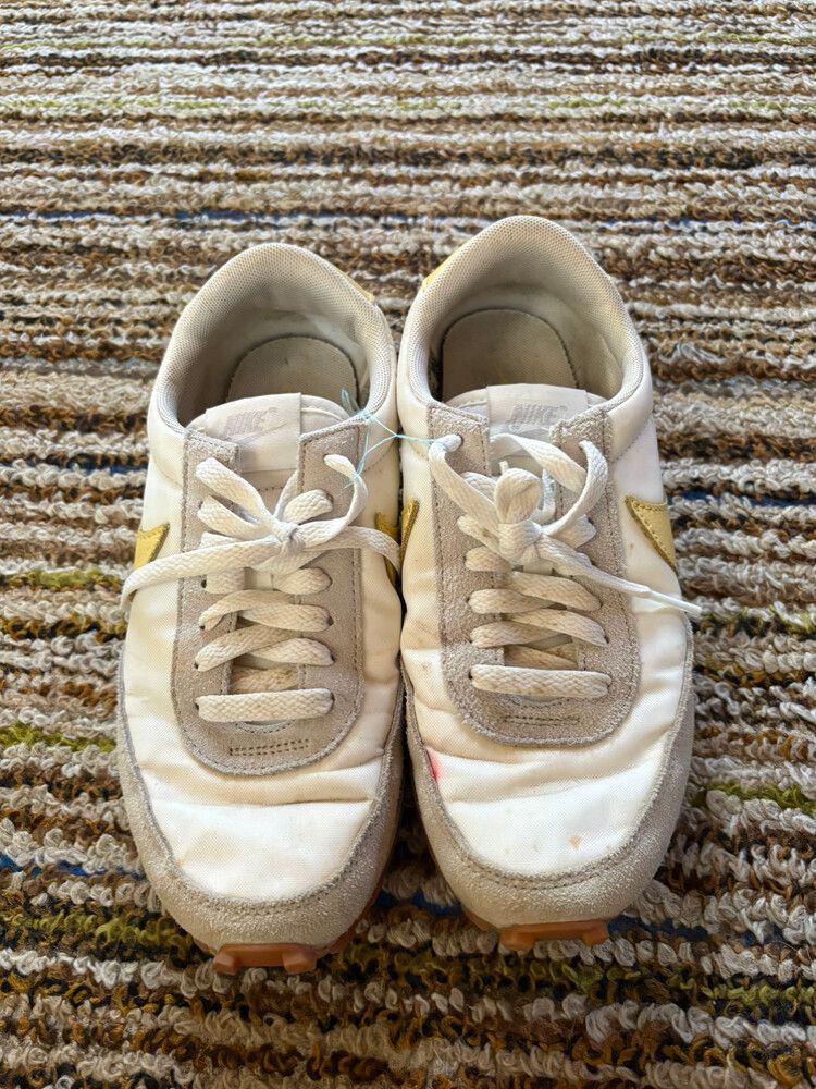 Nike White Yellow Sneakers