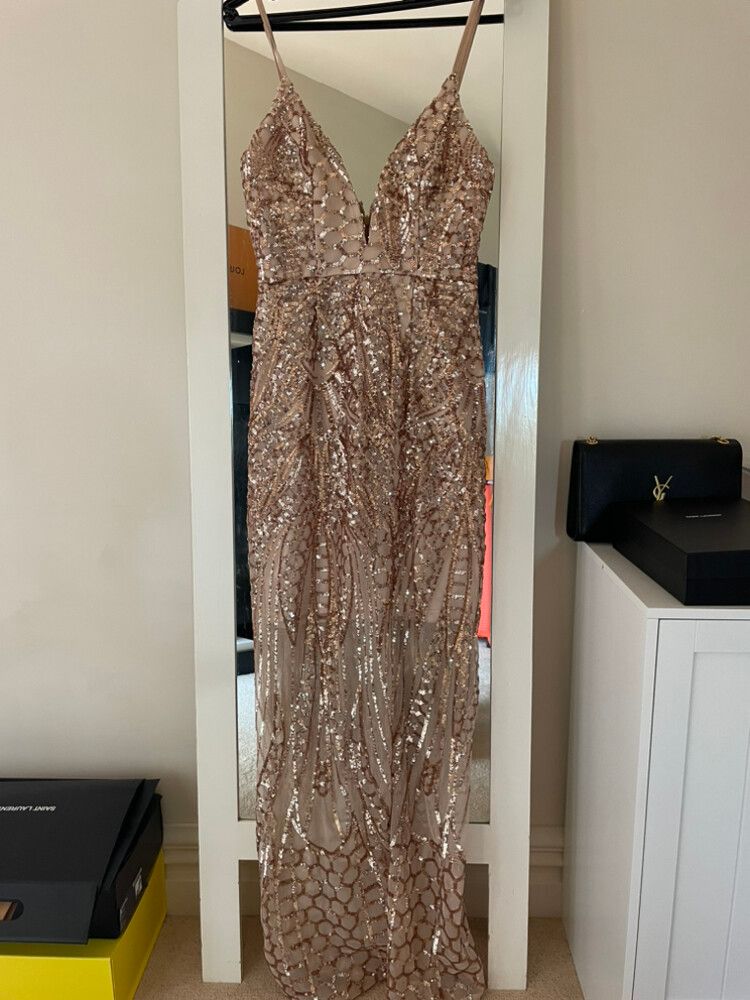 green emerald velvet dress Dress Party Short By Hello Molly In Gold, Size: 8 – Clothes Mentor Fargo ND  #137