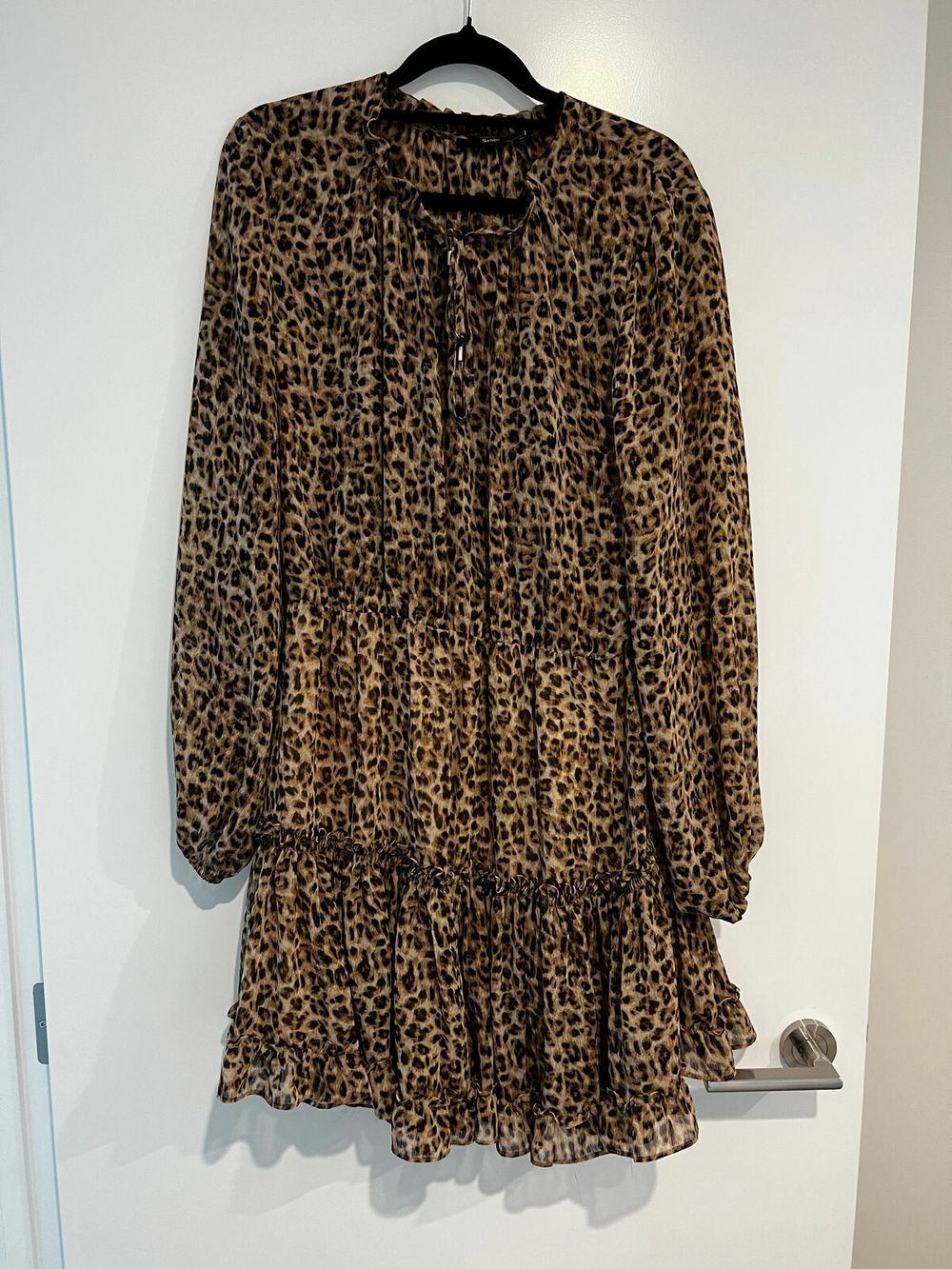 Sportsgirl - Leopard print dress on Designer Wardrobe