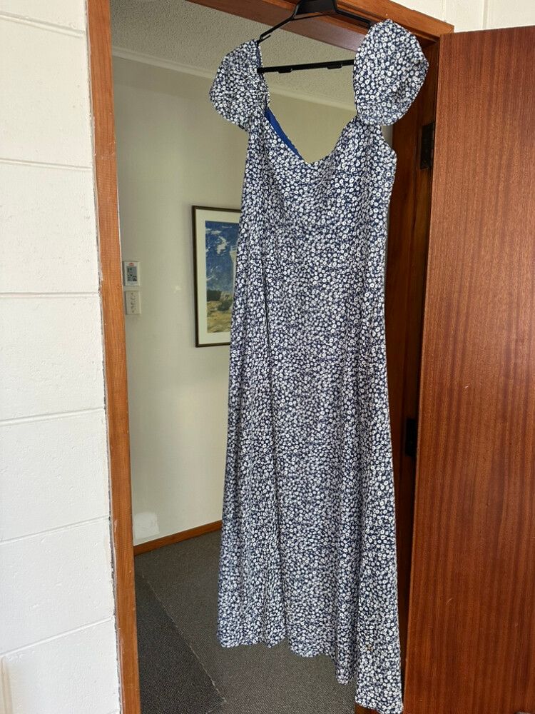 Showpo - Showpo dress on Designer Wardrobe