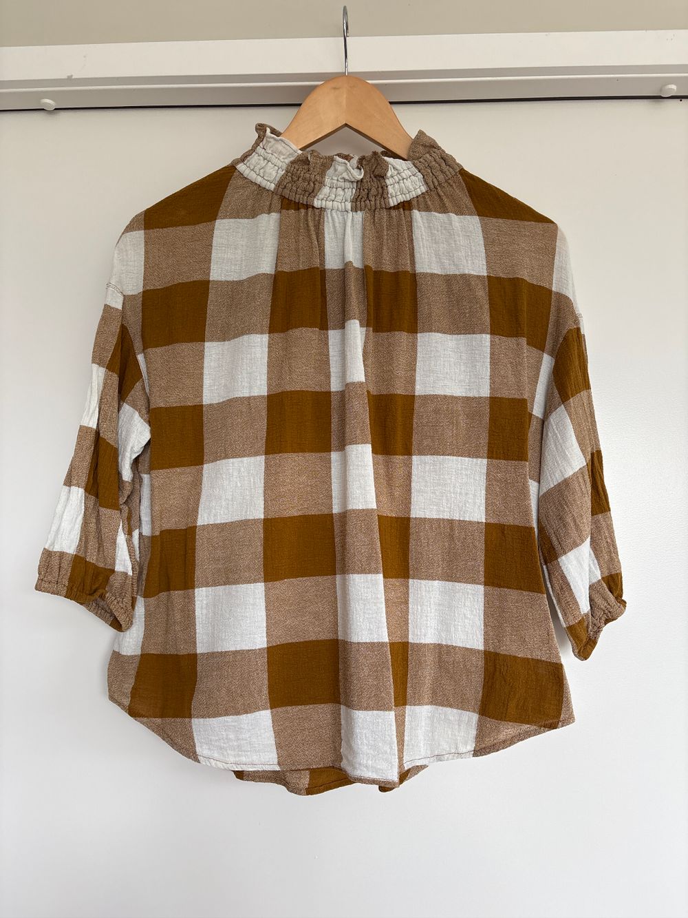 Moochi Brown Check Top size 6