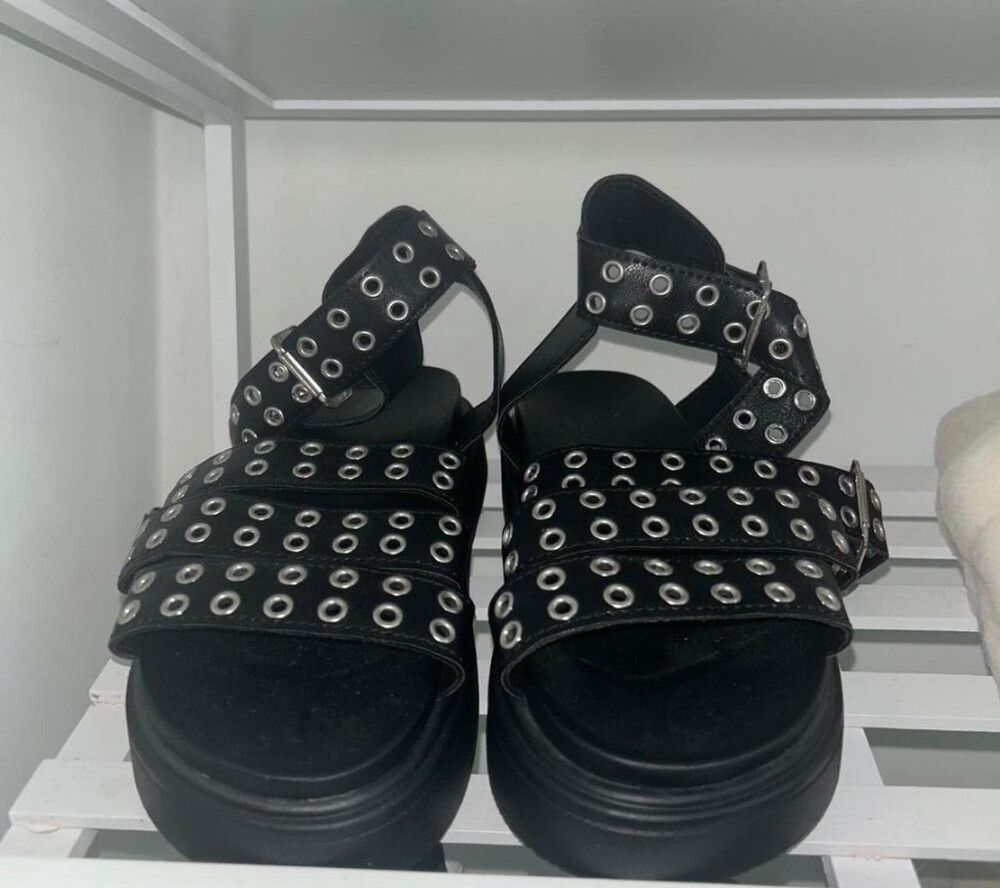 Black Platform Sandals