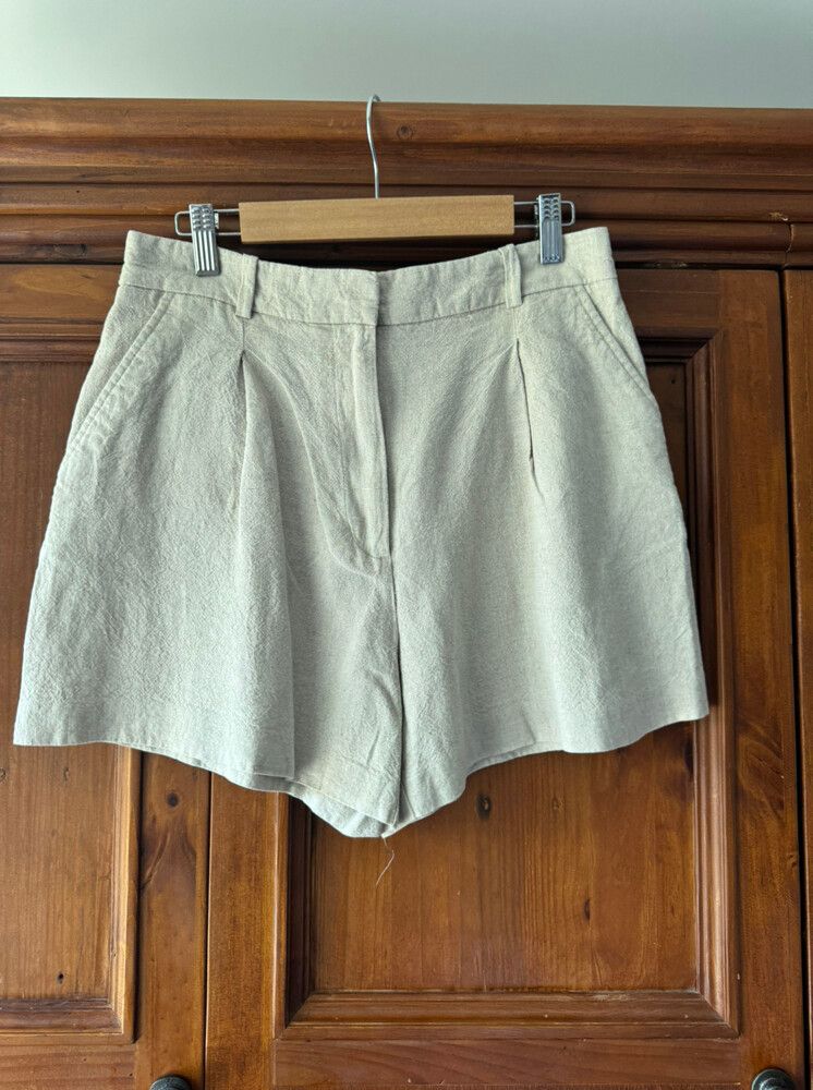 Zara Beige Shorts