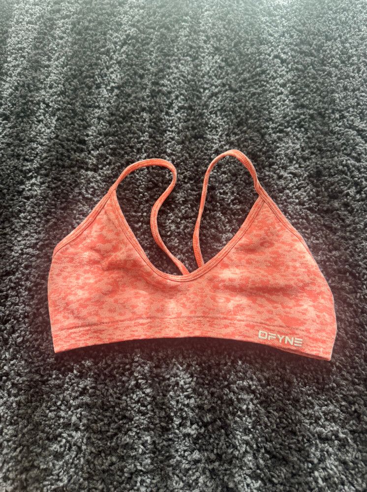 Dfyne Sports Bra