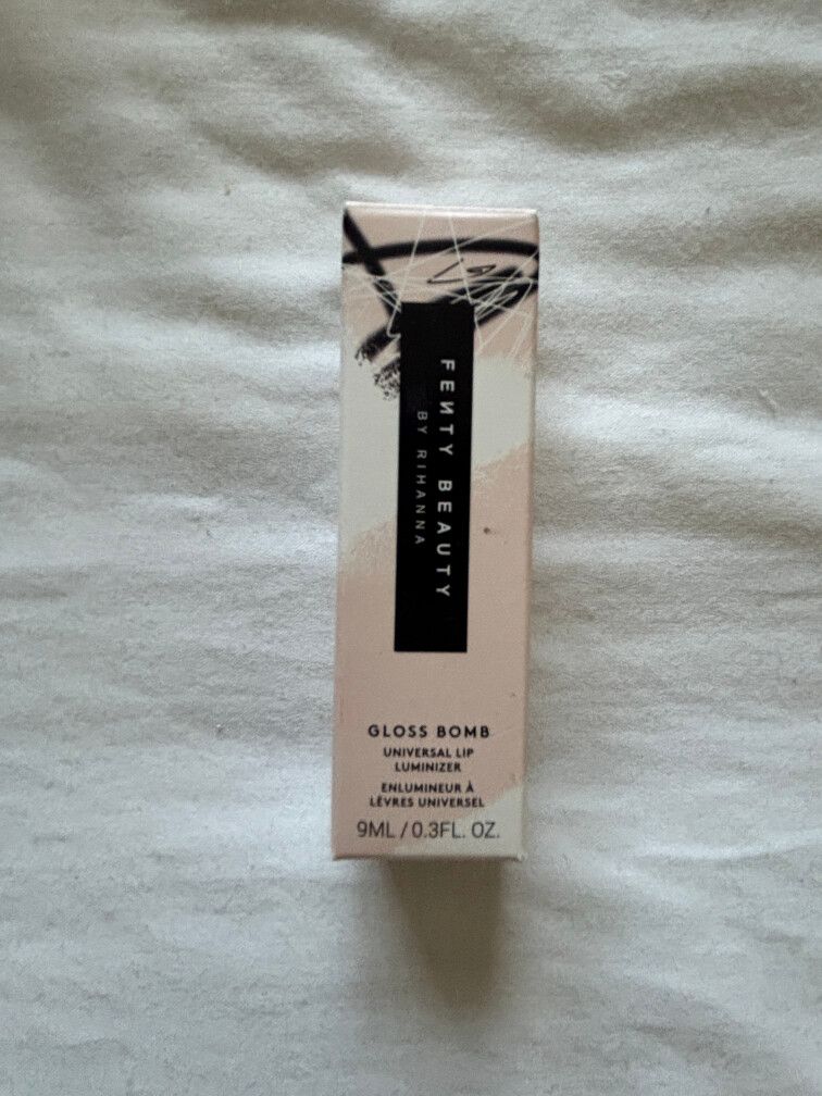 Fenty Beauty Gloss Bomb