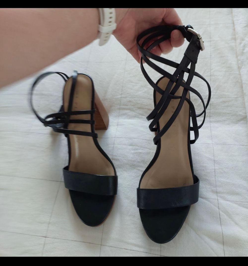 Mi Piaci Black Strappy Block Heel