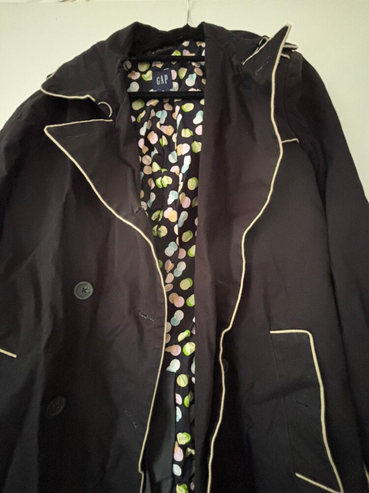 Gap Navy Trench Coat – Contrast Piping – Size Medium – Classic Tailored Coat