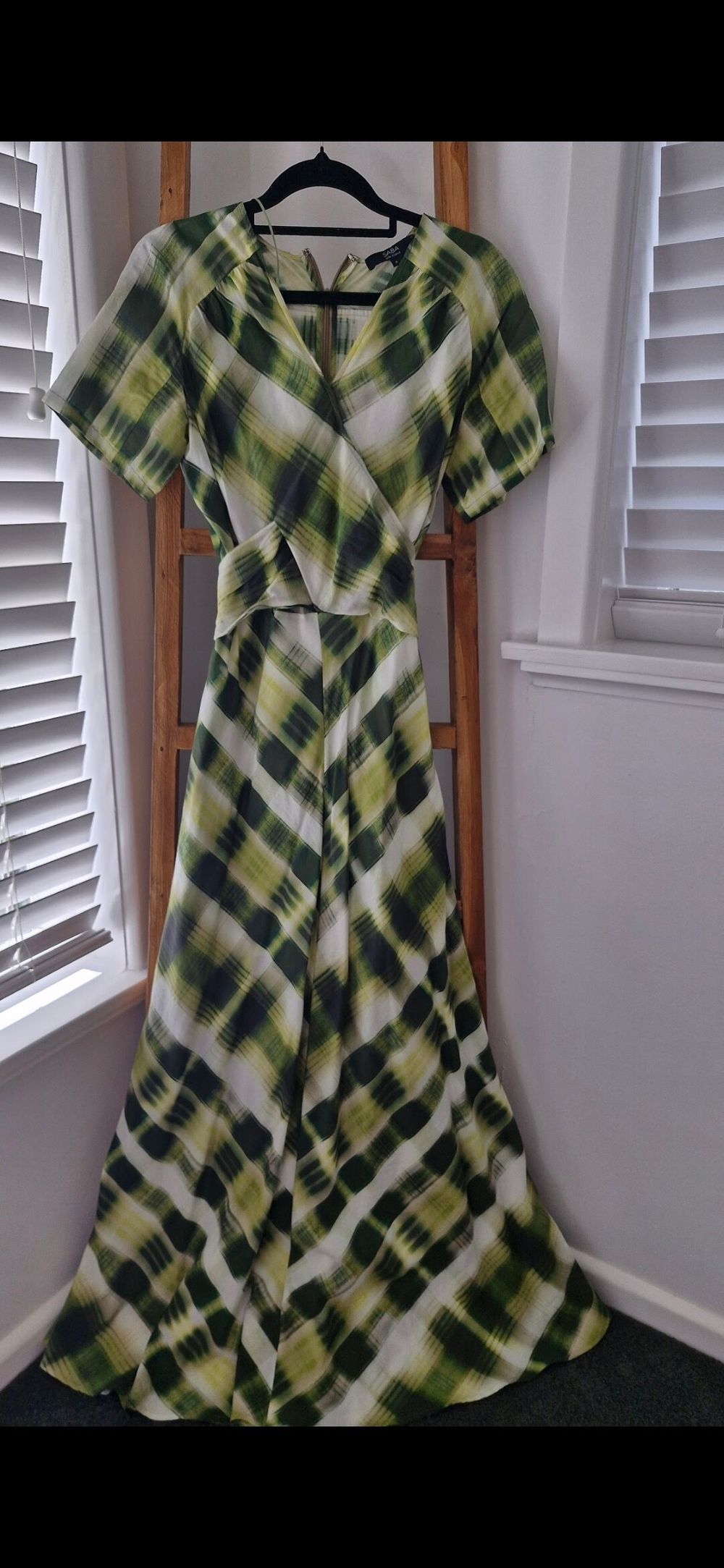 Saba - Saba green dress. Sz6. on Designer Wardrobe