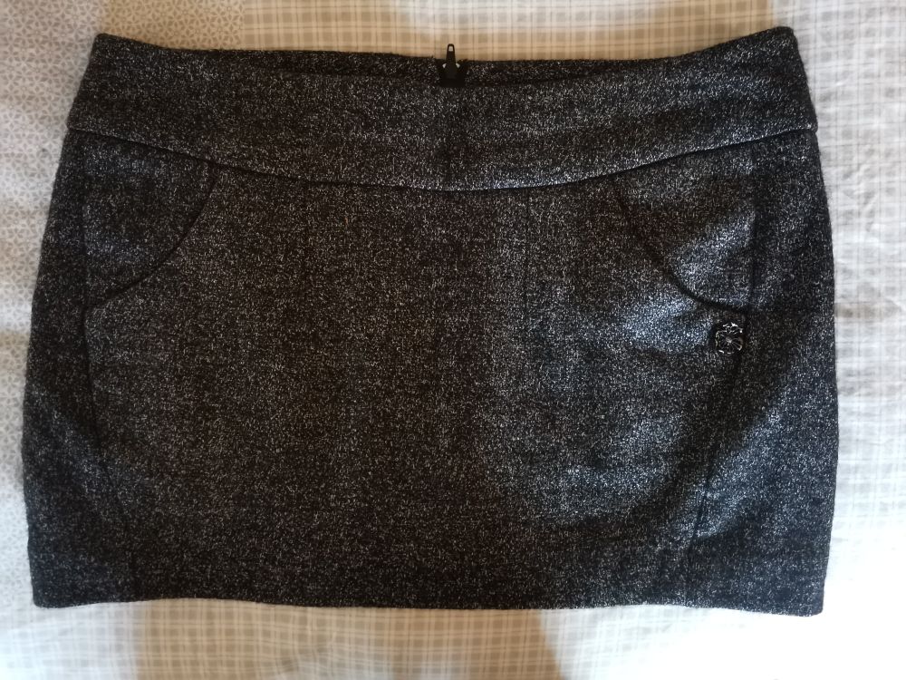 Mini Skirt Sz 1 Tailored Fit