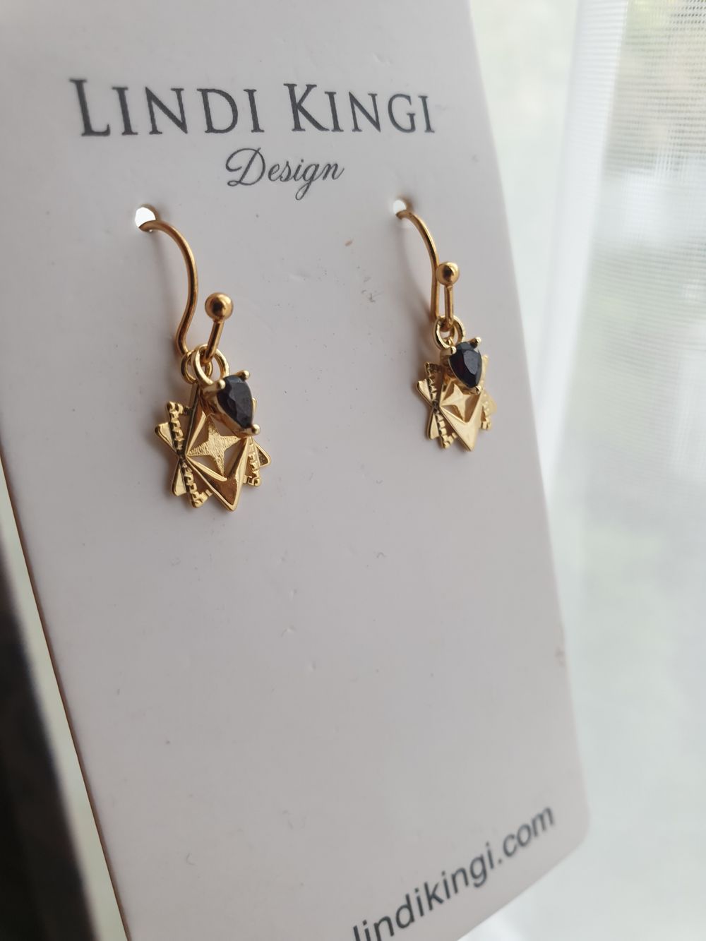 NEW Lindi Kingi A Dusting of Jewels - Baroque Star Earrings