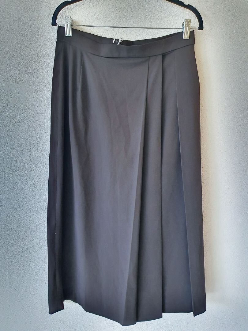 Uniqlo Brown Midi Wkirt