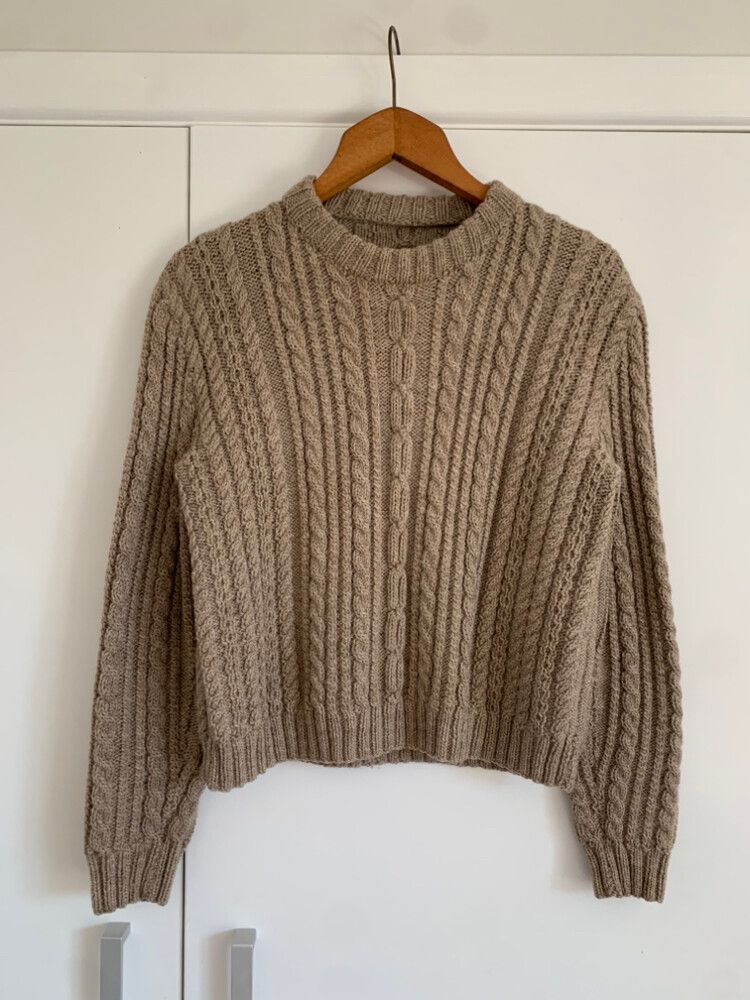 (similar to) cable Handknit wool jumper