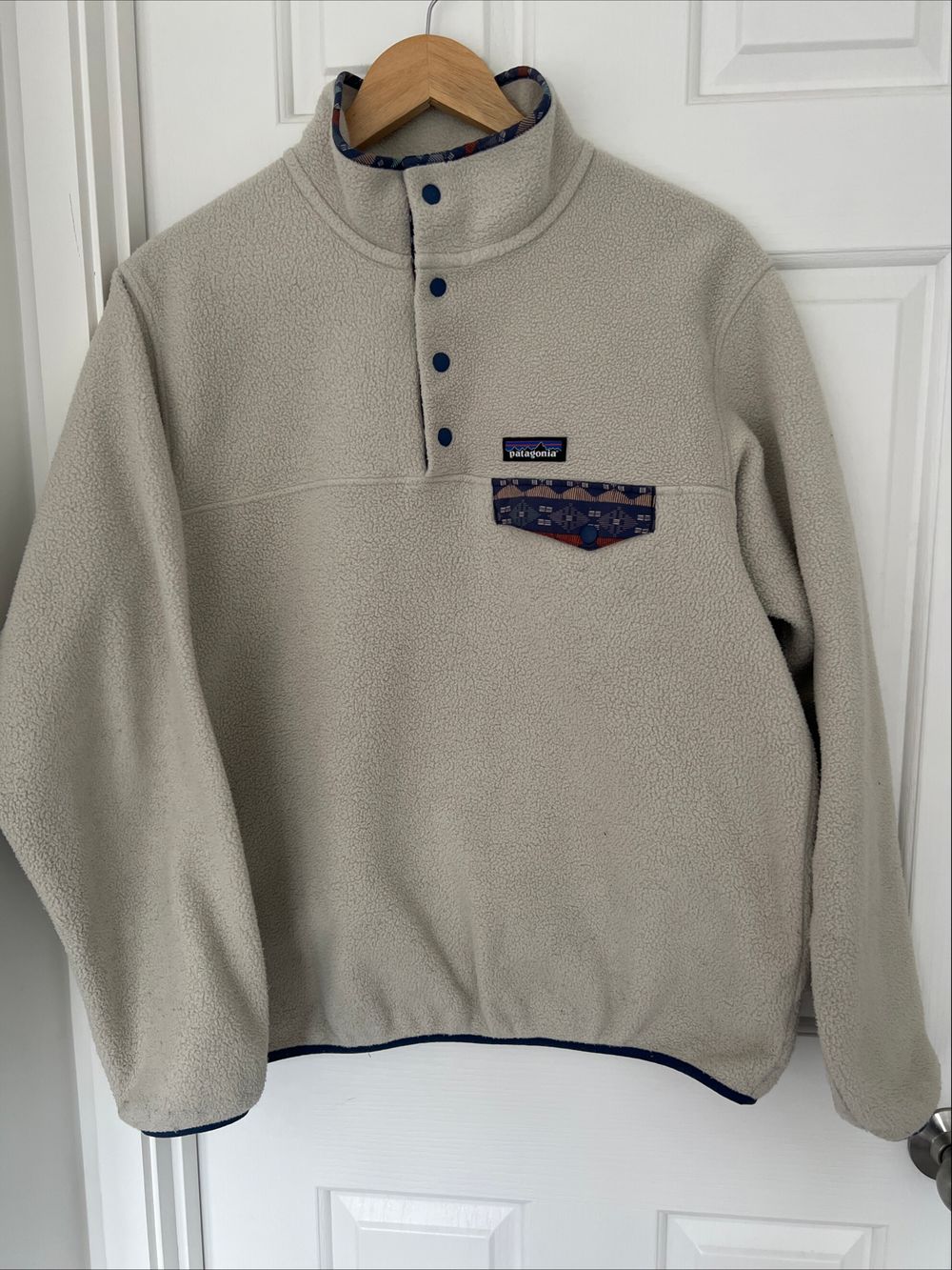 Patagonia Beige Fleece Jumper Size L