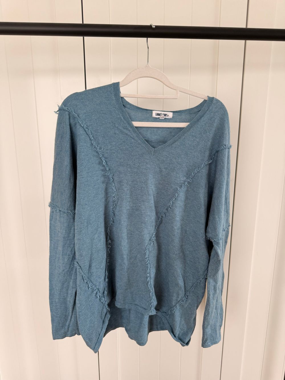 Loobie's Story Blue V-Neck Knit Jumper