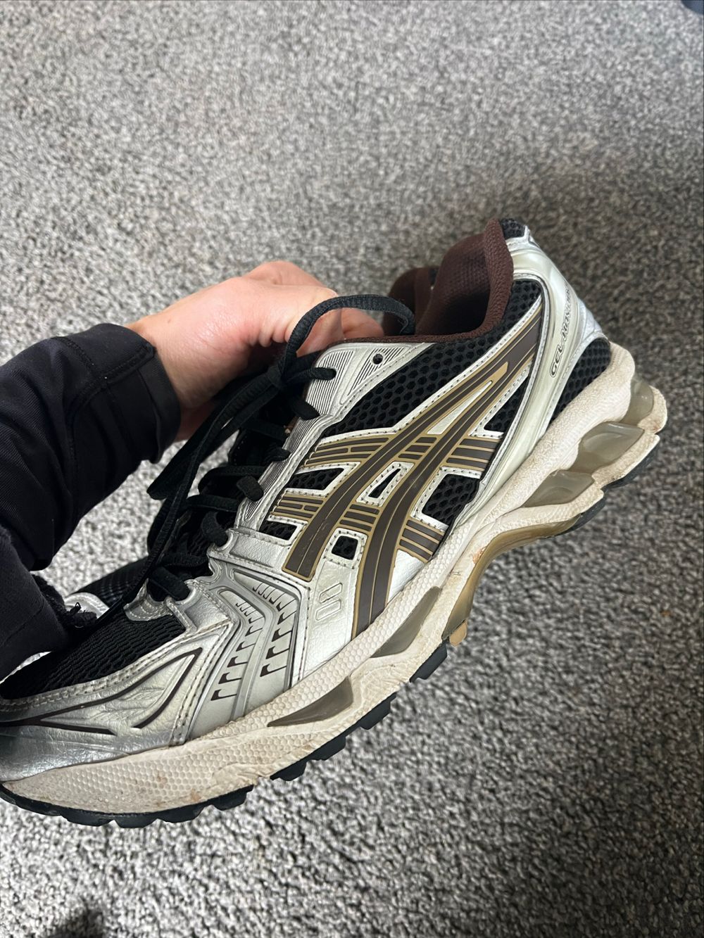ASICS gel kayano 14