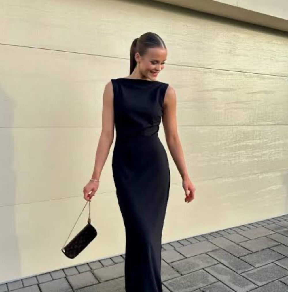 Effie Kats Verona Gown