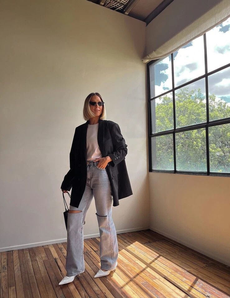 DECJUBA Mara Longline Oversized Pinstripe Blazer RRP$179