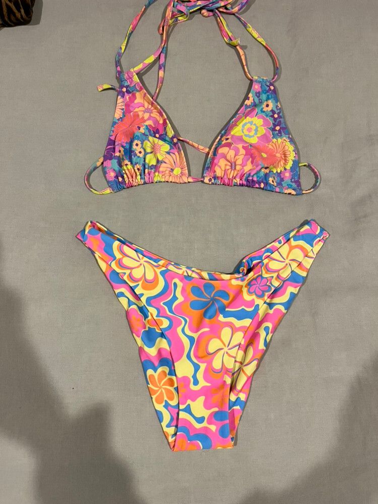 Kulani Kinis Bikini