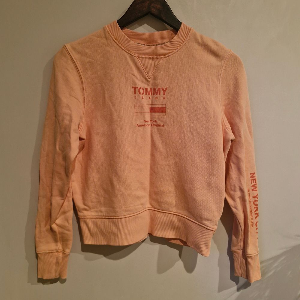 Tommy Jeans Peach Jumper
