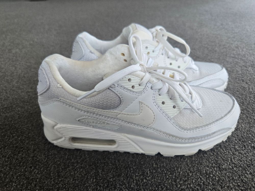 air max 90 charm