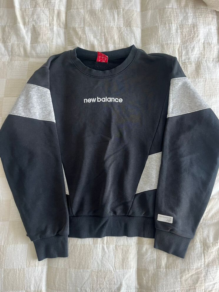 New Balance Sweatshirt