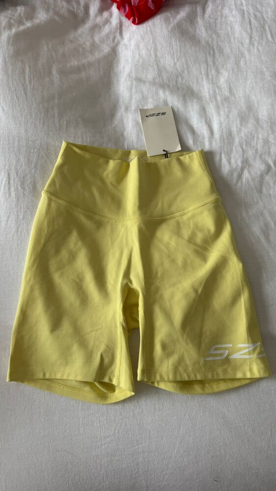 SZEP yellow bike shorts