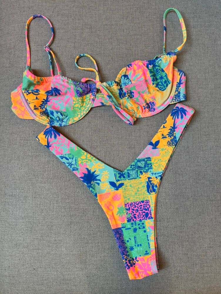 Kulani Kinis Set