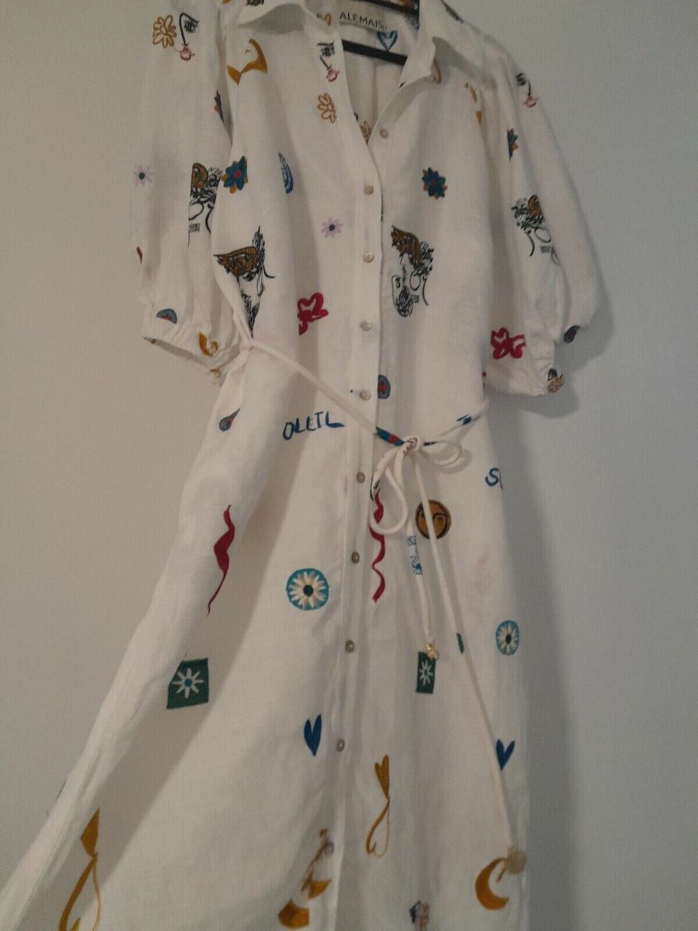 Unbranded - Embroidered Linen shirt dress on Designer Wardrobe Unbranded - Embroidered Linen shirt dress on Designer Wardrobe