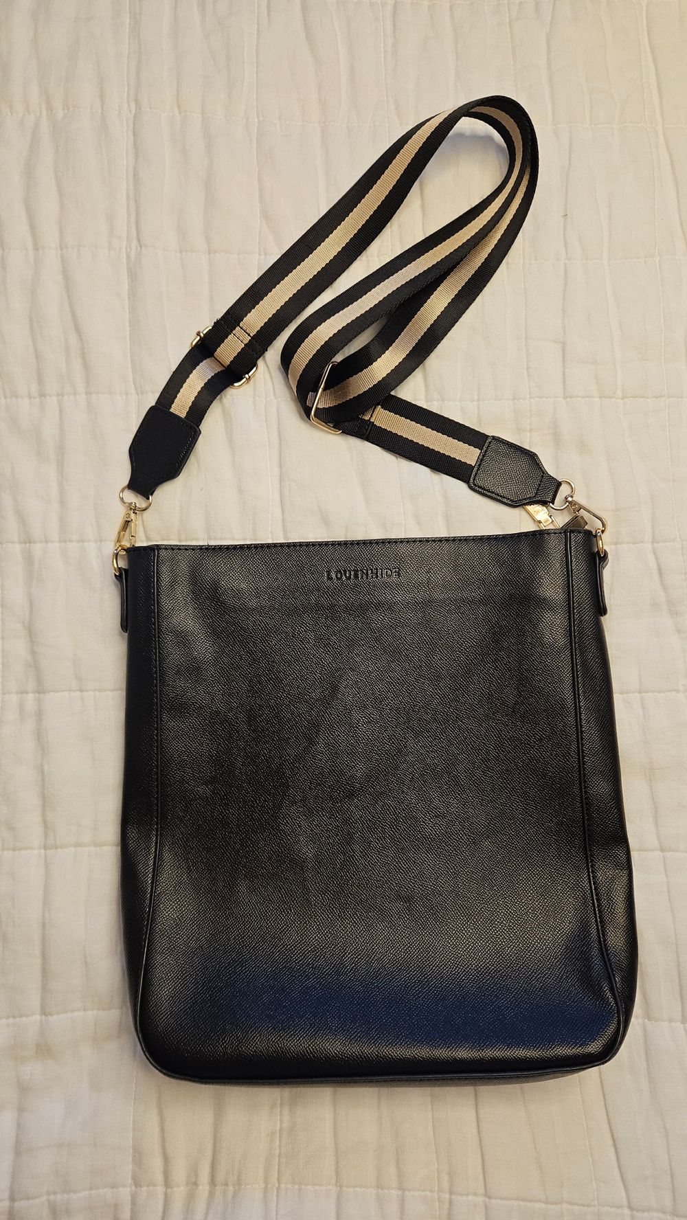 Louenhide Black Crossbody Bag