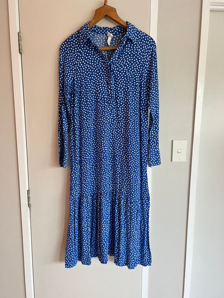 H&M - H&M Blue polka dots Dress on Designer Wardrobe