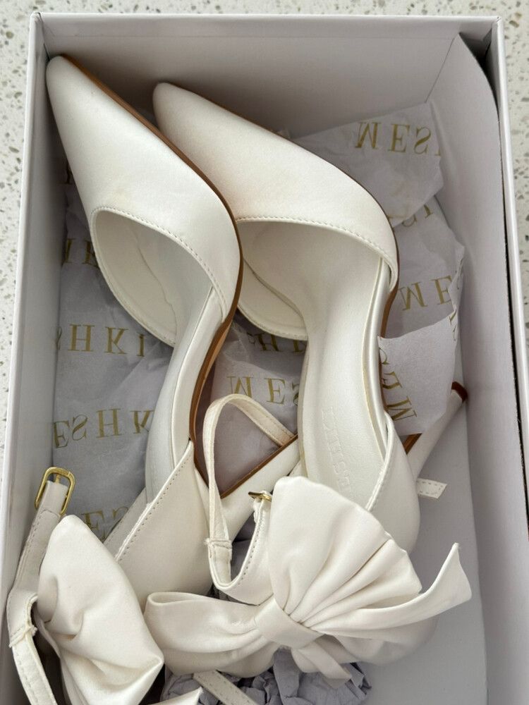 Meshki Charmed Satin Bow Heel