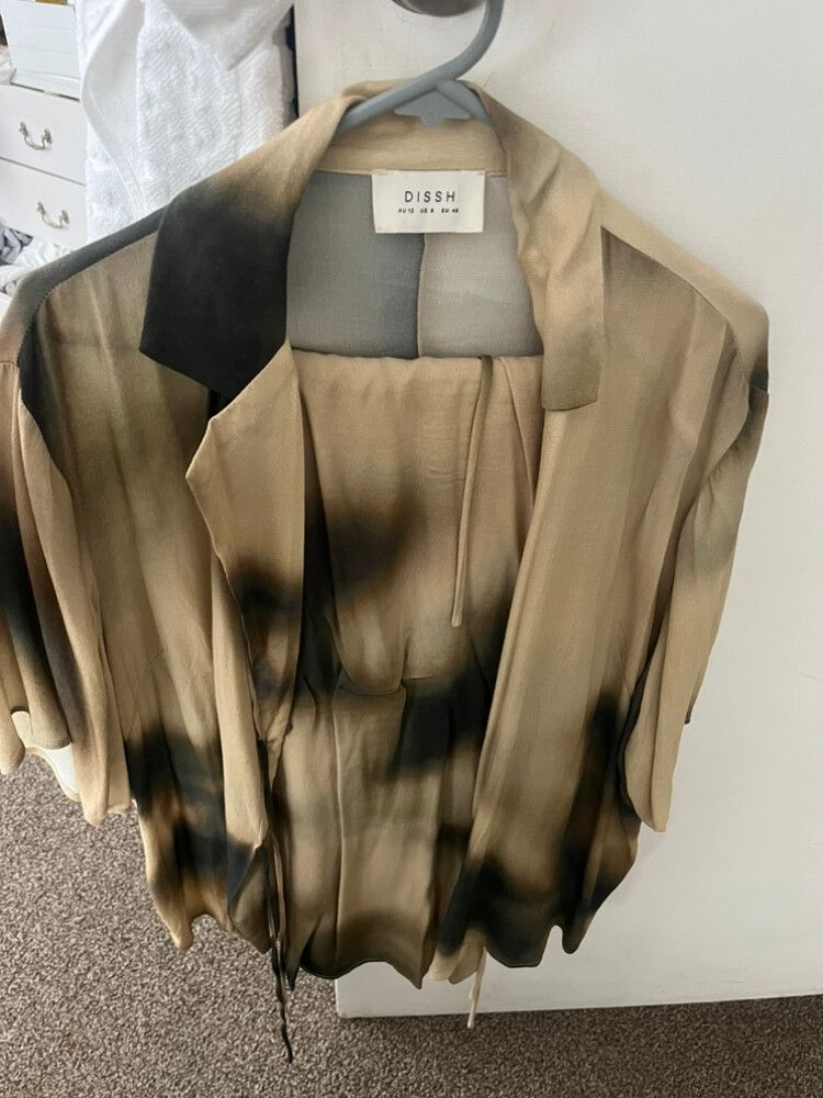 DISSH Beige shirt & pant set