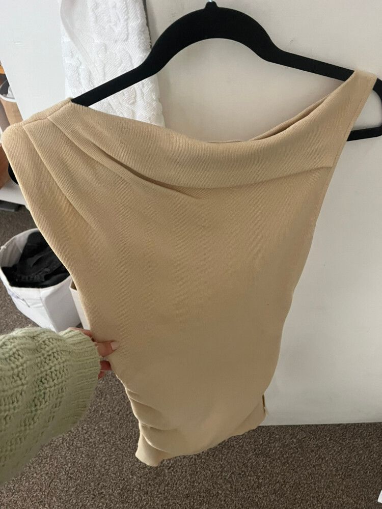lioness Size M Beige Dress