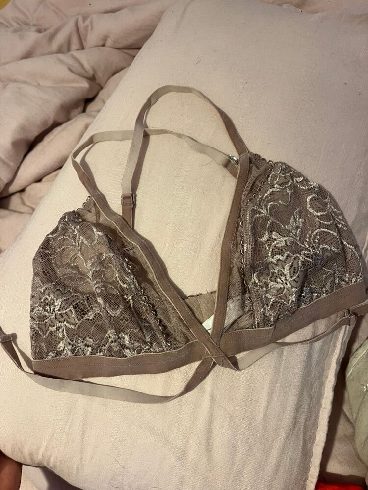 Lonely Taupe Lace Bra