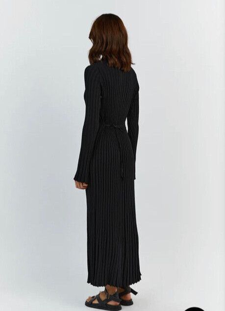 ada black long sleeve midi dress Dissh Ada Black Long Sleeve Midi Dress