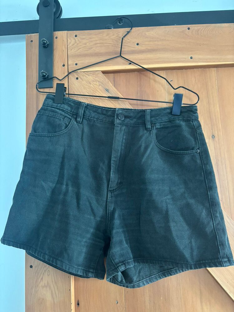 Abrand Black Shorts