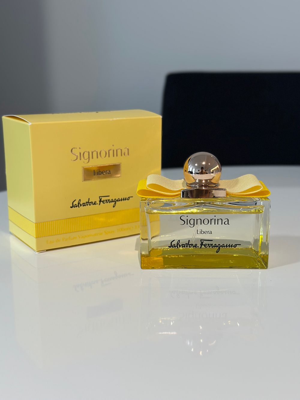 Salvatore Ferragamo Signorina Libera Eau de Parfum (100ml bottle)